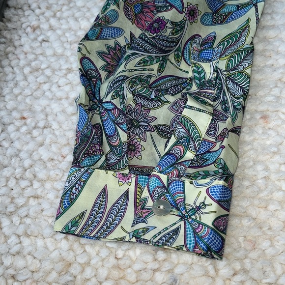 J. Jill One Pocket Shirred Back Button Up Shirt Key Lime Whimsical Dragonflies M - Picture 4 of 9